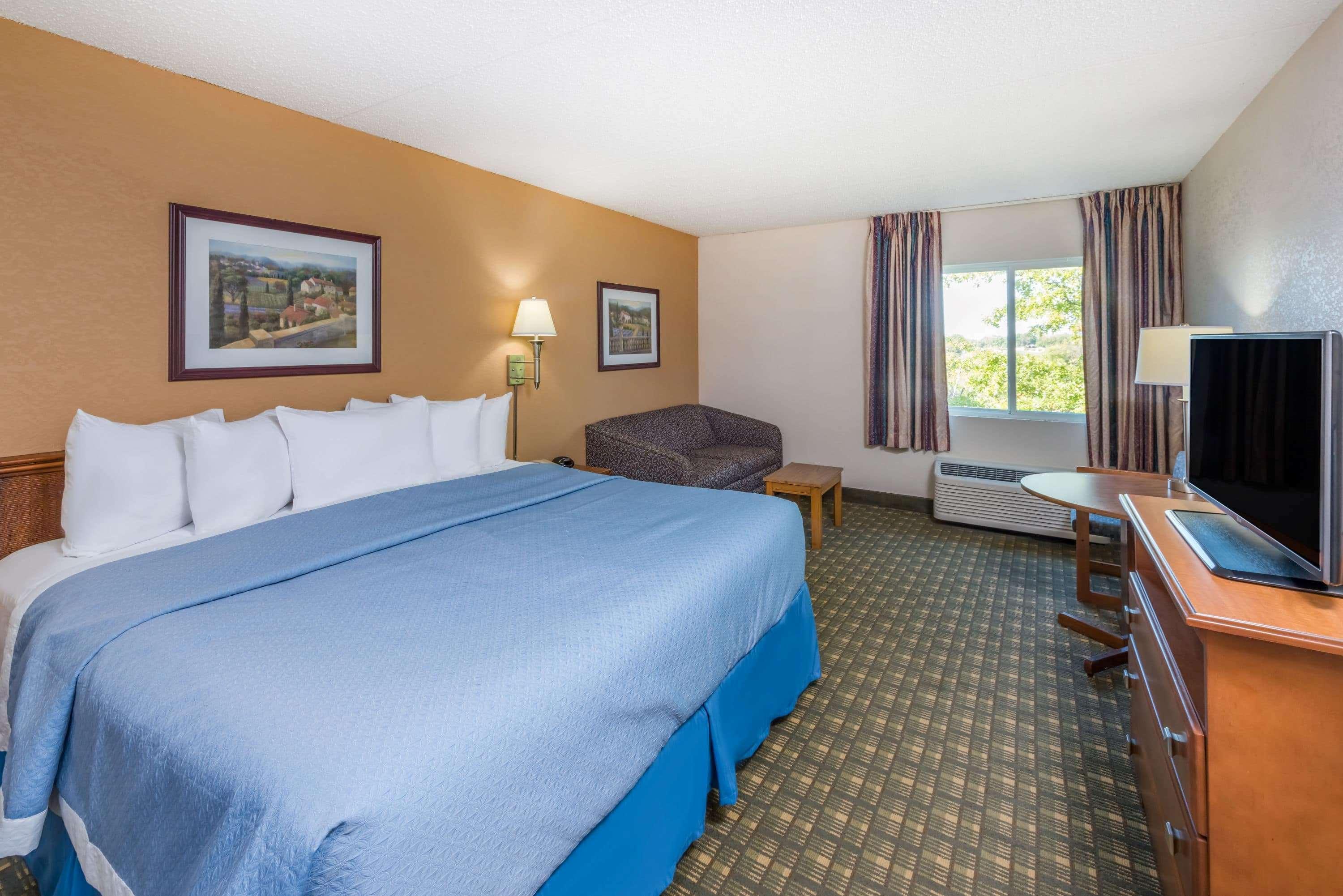Days Inn By Wyndham Kirksville Buitenkant foto