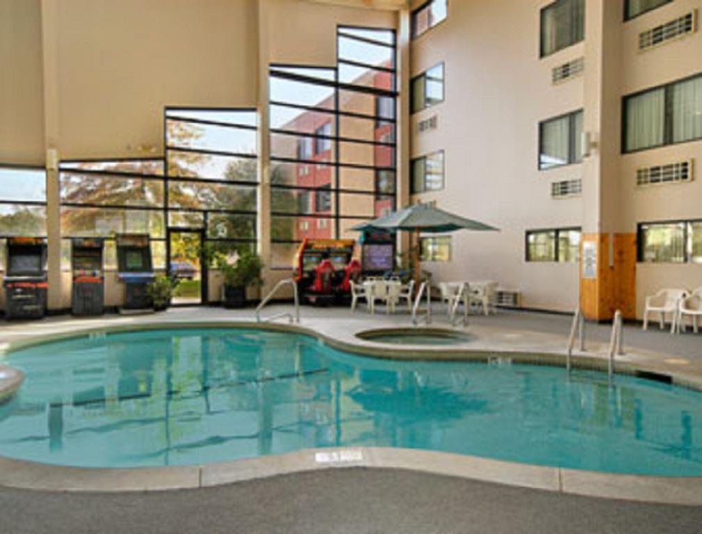 Days Inn By Wyndham Kirksville Faciliteiten foto