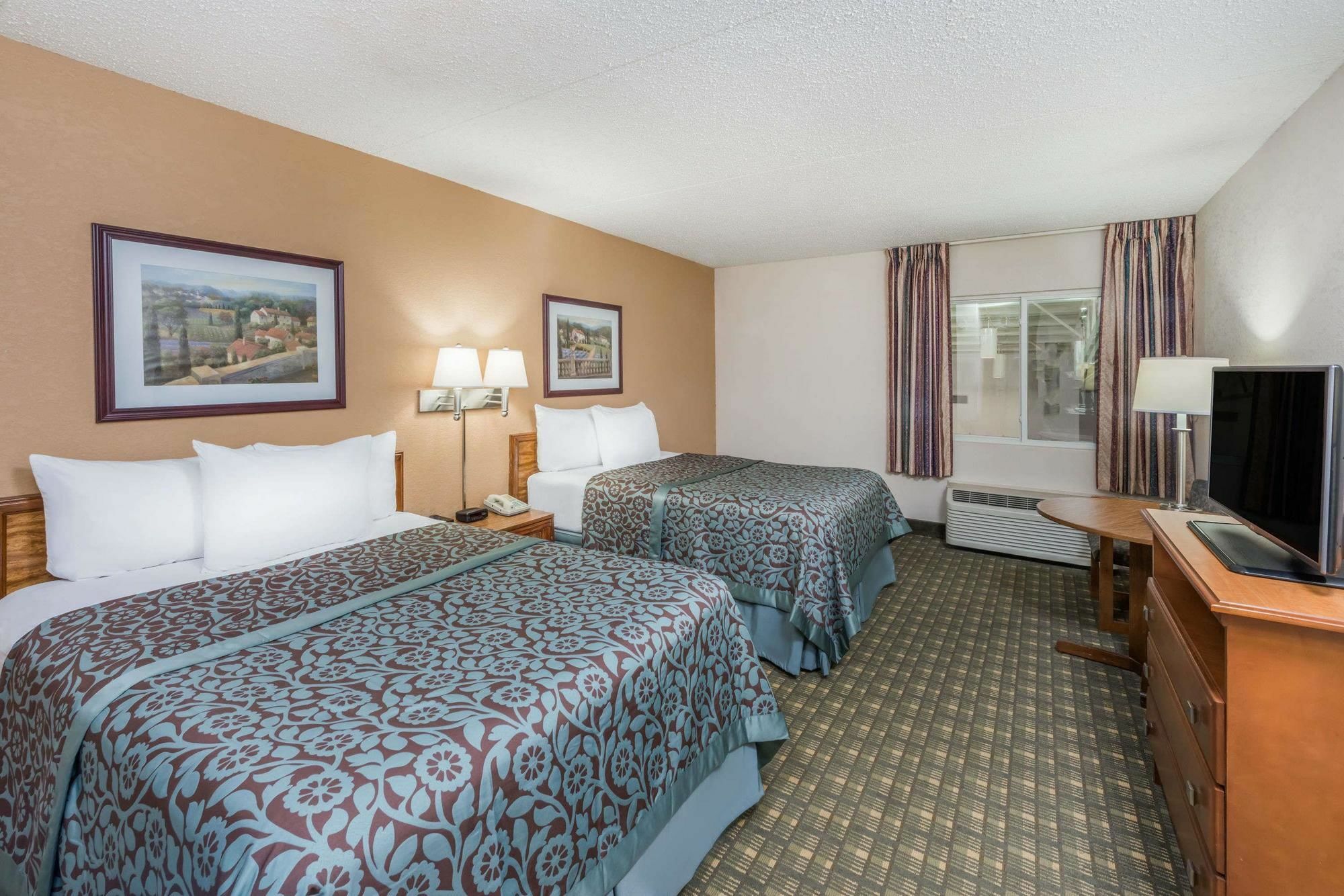 Days Inn By Wyndham Kirksville Buitenkant foto